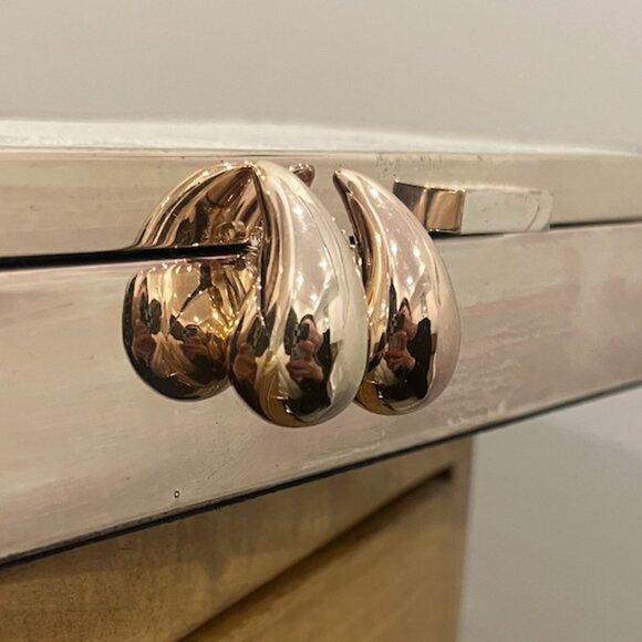 Gold Teardrop Earrings - Picture 2 of 4